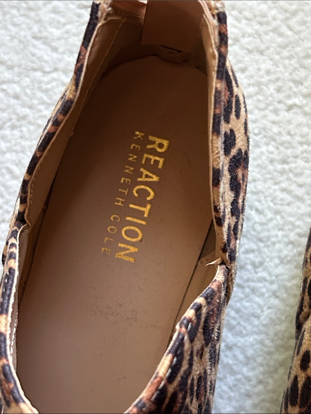 Kenneth Cole Reaction Leopard Print Women’s Ankle Booties Size 7 NWOT - Picture 4 of 7